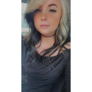 Meet your Posher, Alexis